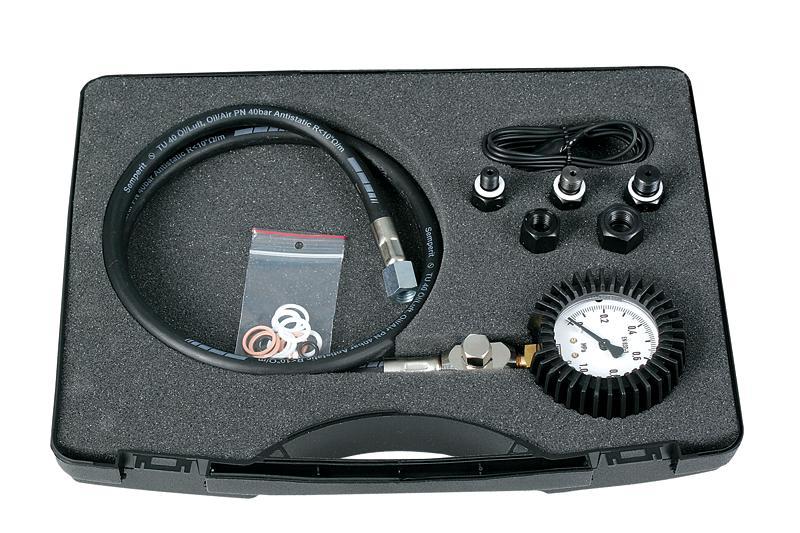 Oil pressure tester 