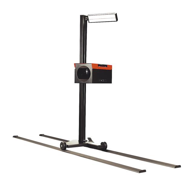 Device to set the lights on two rails