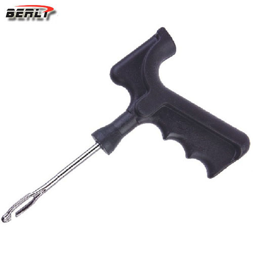 Awl open to the cords for vulcanization repairs