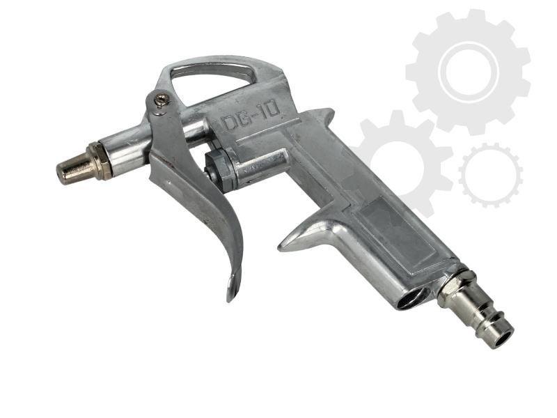 Blow gun with the short end