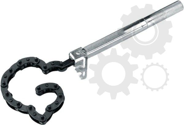 Device for cutting pipes