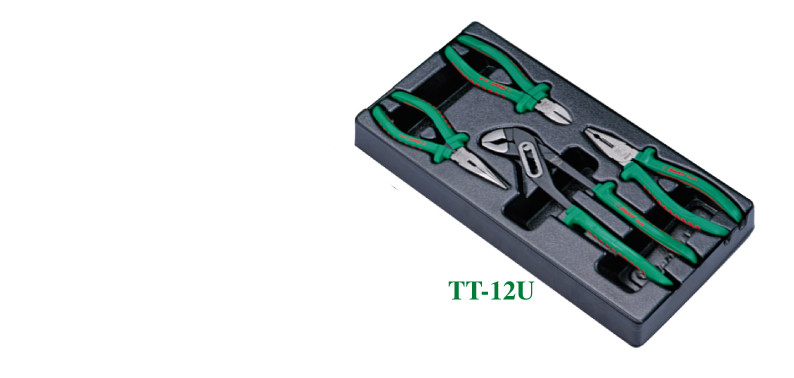 Set of universal pliers