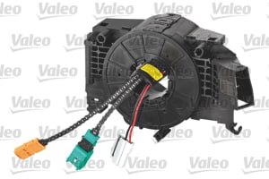 Steering gear combined switch-key